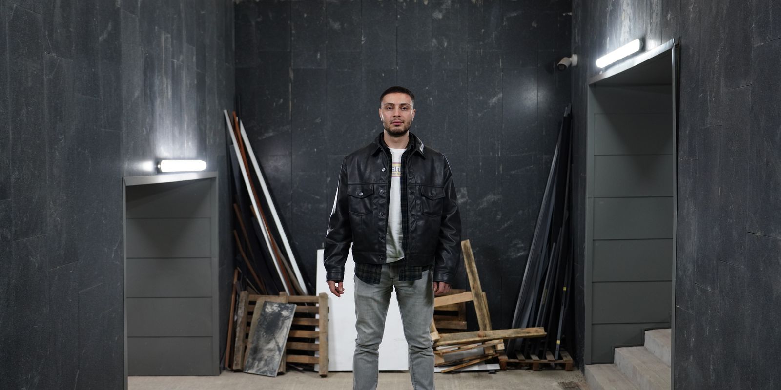 How to Spot a High-Quality Leather Jacket Before You Buy Buneri USA